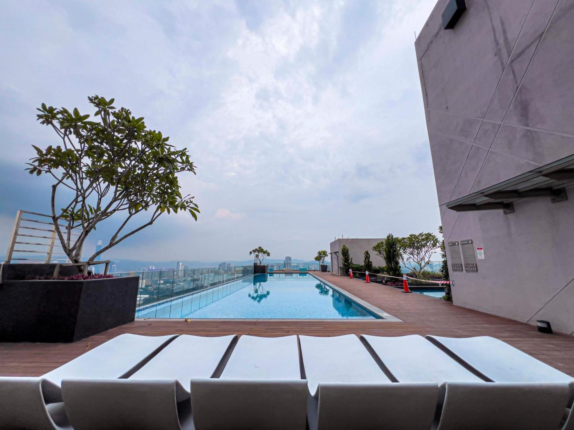 Sky Pool Suites Kl Sentral - Riveria City Κουάλα Λουμπούρ Εξωτερικό φωτογραφία